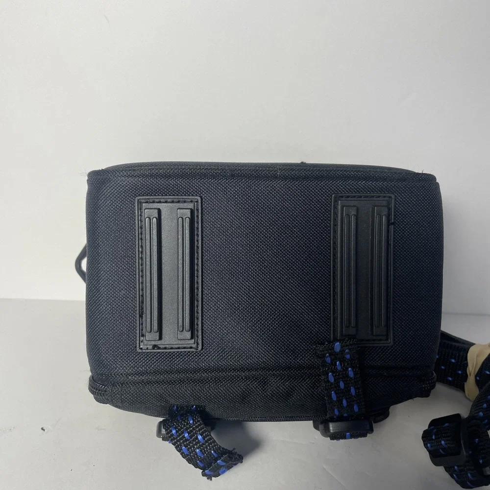 Samsonite Universal Camera Bag Waterproof Carry Handle And Adjustable Strap NWOT